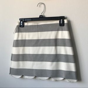 Mini scalloped skirt